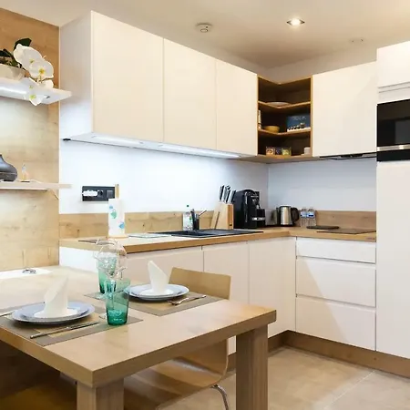 New Apartment, Palais Des Festivals, Croisette, Beaches Apartment *
